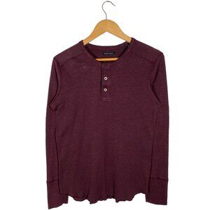 Wings + Horns Long Sleeve Slim Fit Henley T-shirt Wine Red mens size small